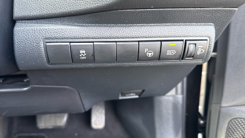 Toyota Corolla 1.8 VVT-i Hybrid Icon Tech 5dr CVT Hybrid Estate